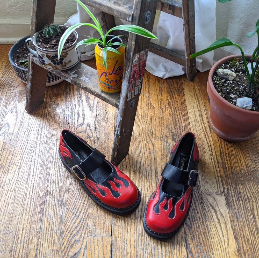 Demonia leather platform mary janes w FLAMES sz8